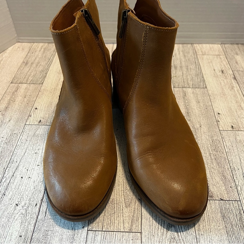 Lucky Brand Pedera Leather Ankle Boots Brown Stacked Heel Side Zip Bootie 7M - Picture 2 of 8